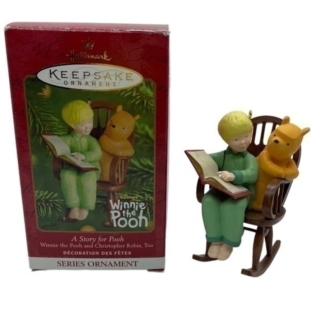 Hallmark Keepsake Vintage A Story For Pooh Christmas Ornament 2001 in Box